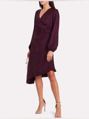 INTERMIX Nadia Jacquard silk
Midi Dress size 6 in burgundy.